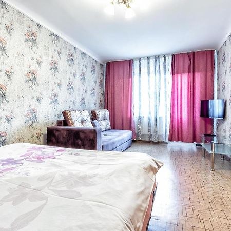433 Lighthouse Apartments Arbat - Traveler'S Choice Almaty Exteriér fotografie
