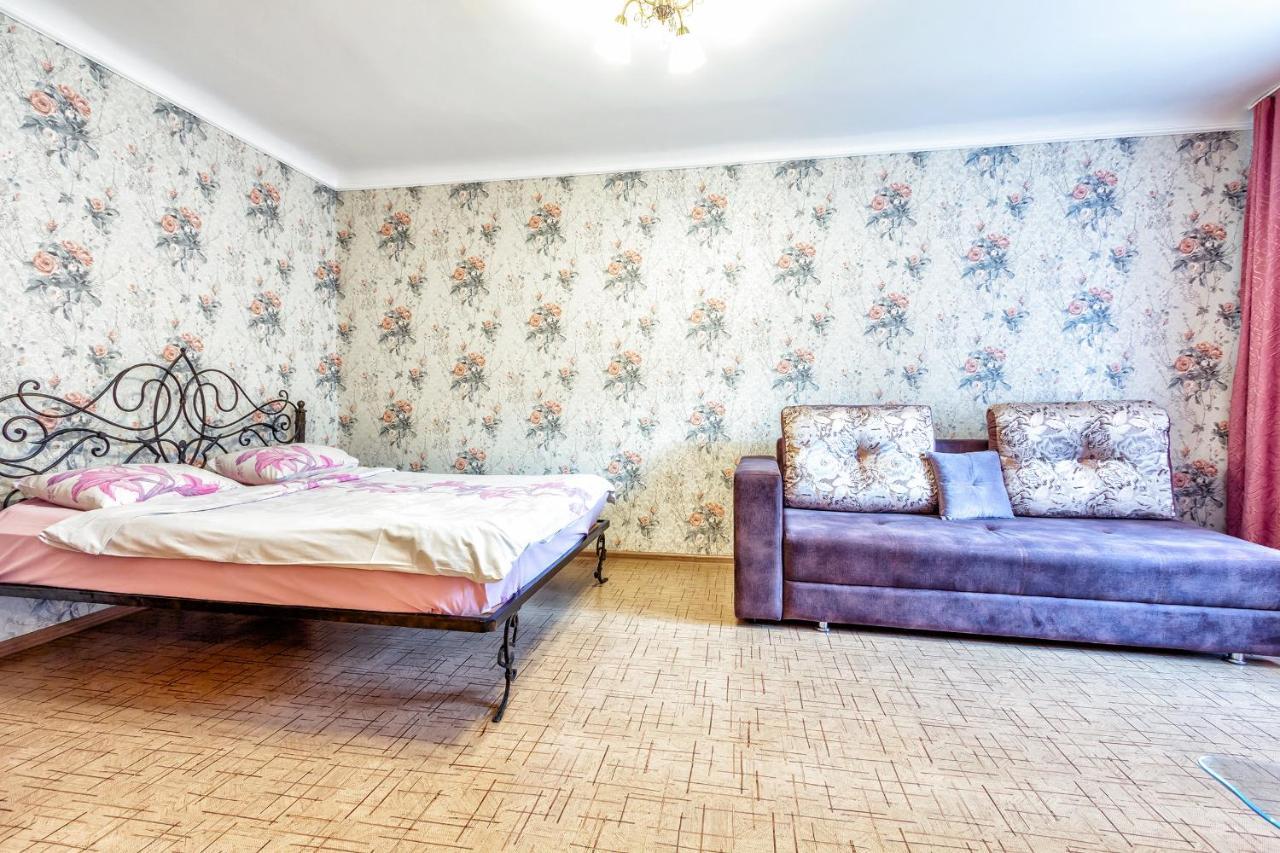 433 Lighthouse Apartments Arbat - Traveler'S Choice Almaty Exteriér fotografie